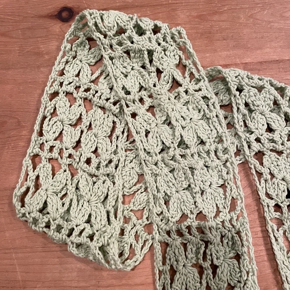 NWOT Handmade Crochet Light Sage Green Scarf Cottagecore Grannycore Casual